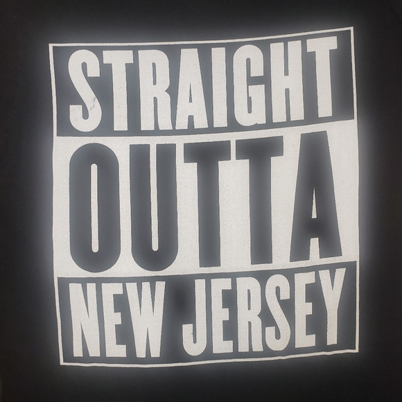 STRAIGHT OUTTA NEW JERSEY BLACK T SHIRT SIZE L - Picture 2 of 8